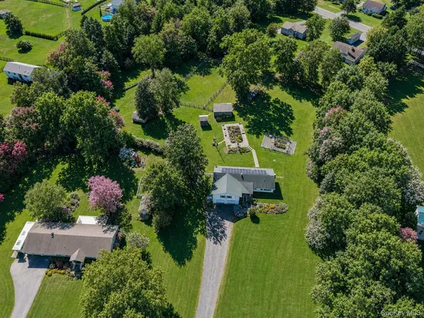 2191 State Route 52, Pine Bush, NY 12566