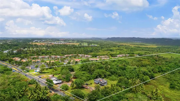 KM 13 PR-693, Dorado, PR 00646