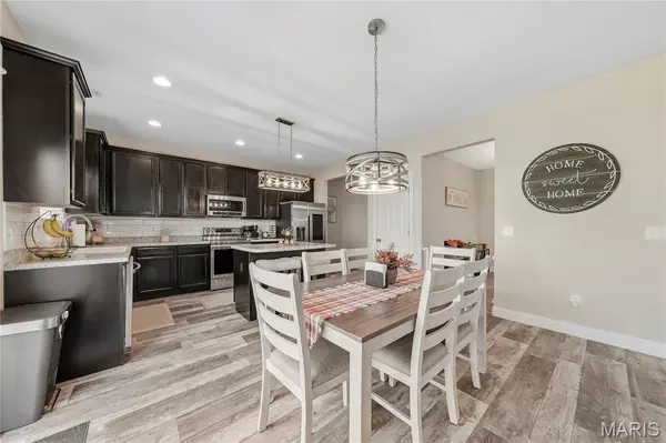 524 Wilmer Hollow LN, Wentzville, MO 63385