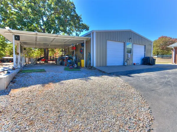 9950 E Boyd ST, Norman, OK 73026