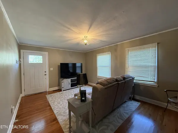 1379 Byrd Circle, Kingston, TN 37763
