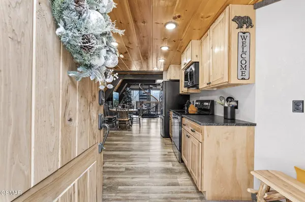 1508 Zurich Road, Gatlinburg, TN 37738