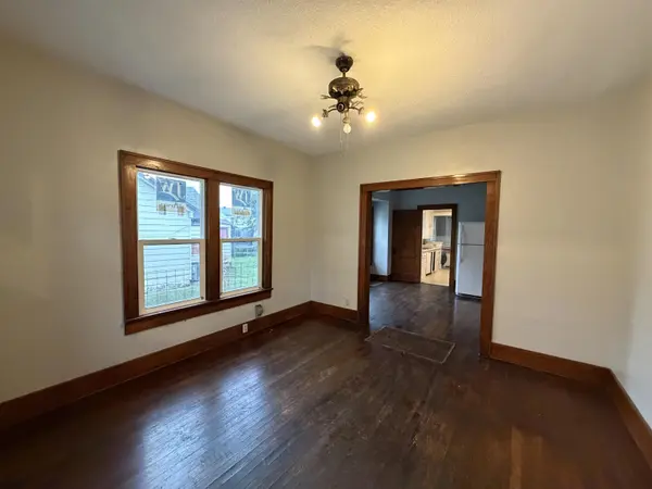 1915 S TOPEKA AVENUE, Wichita, KS 67211