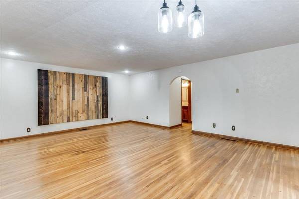 1212 W fultz, Wichita, KS 67217