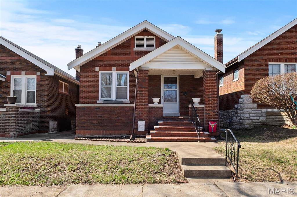 4726 Eichelberger ST, St Louis, MO 63116