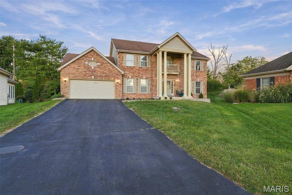 14901 Jockey Club DR, Chesterfield, MO 63017