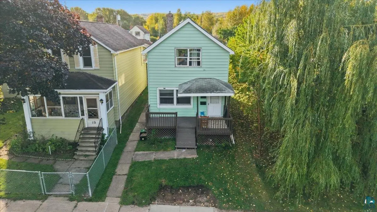 17 S 60th Ave W, Duluth, MN 55807-2154