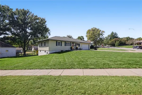3900 S Delaware AVE, Independence, MO 64055