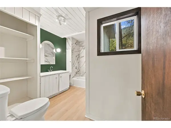 204 Waltonia, Drake, CO 80515