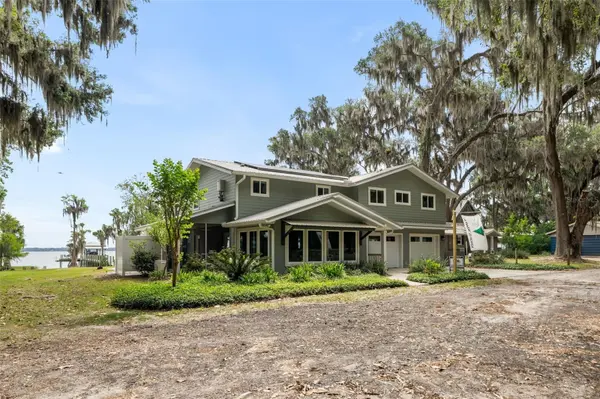 8026 NE 221ST ST, Melrose, FL 32666