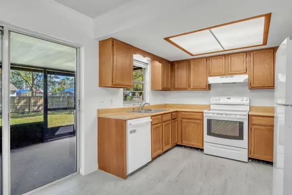 6449 EVE ST, St Cloud, FL 34771