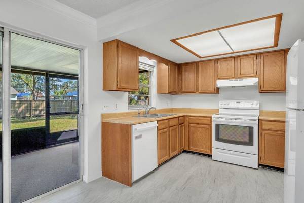 6449 EVE ST, St Cloud, FL 34771