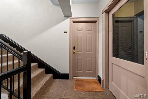 321 Belt AVE #401, St Louis, MO 63112