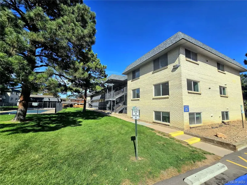 1723 Robb #33, Lakewood, CO 80215