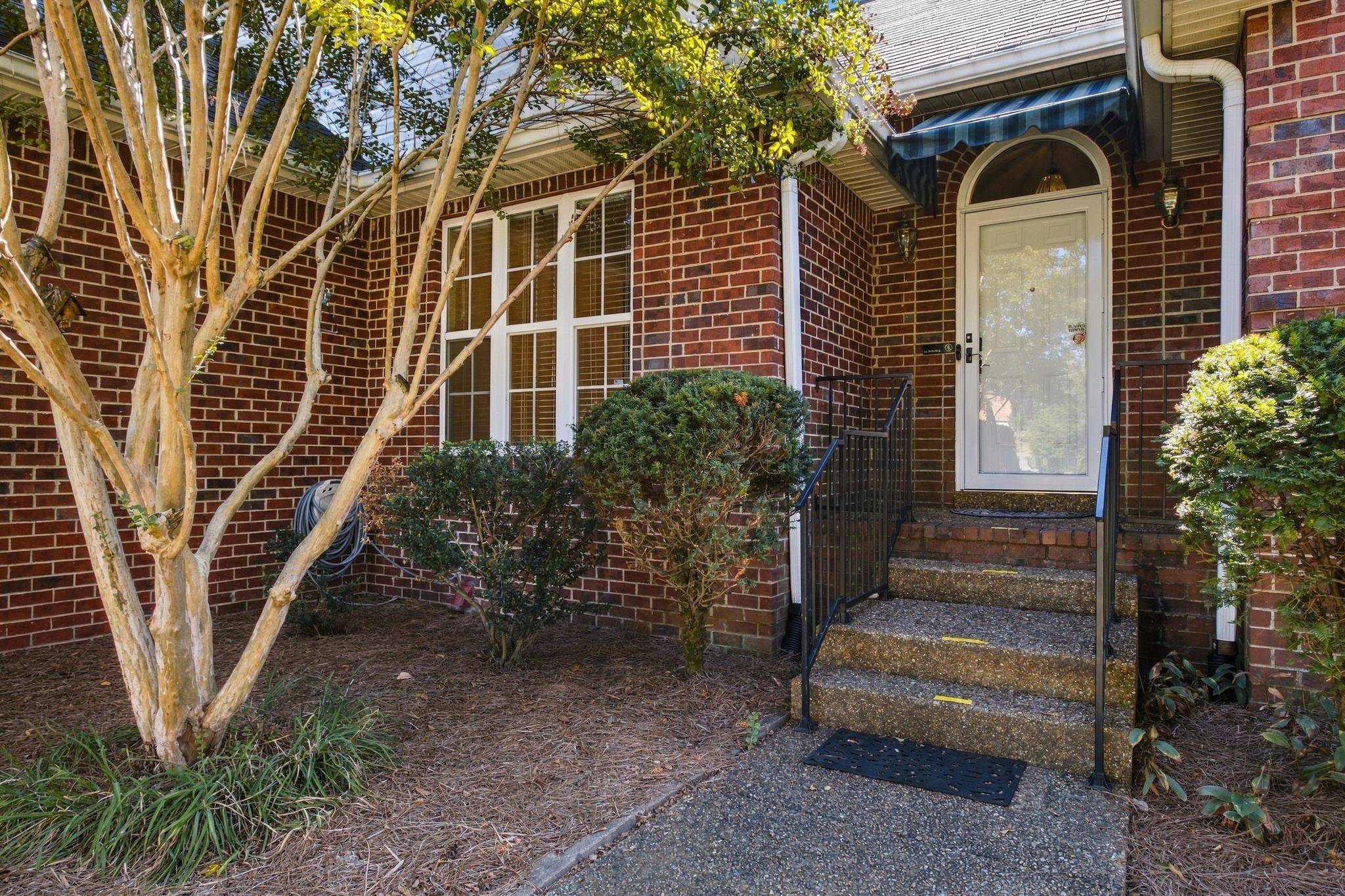 4952 Tulip Grove Ln, Hermitage, TN 37076