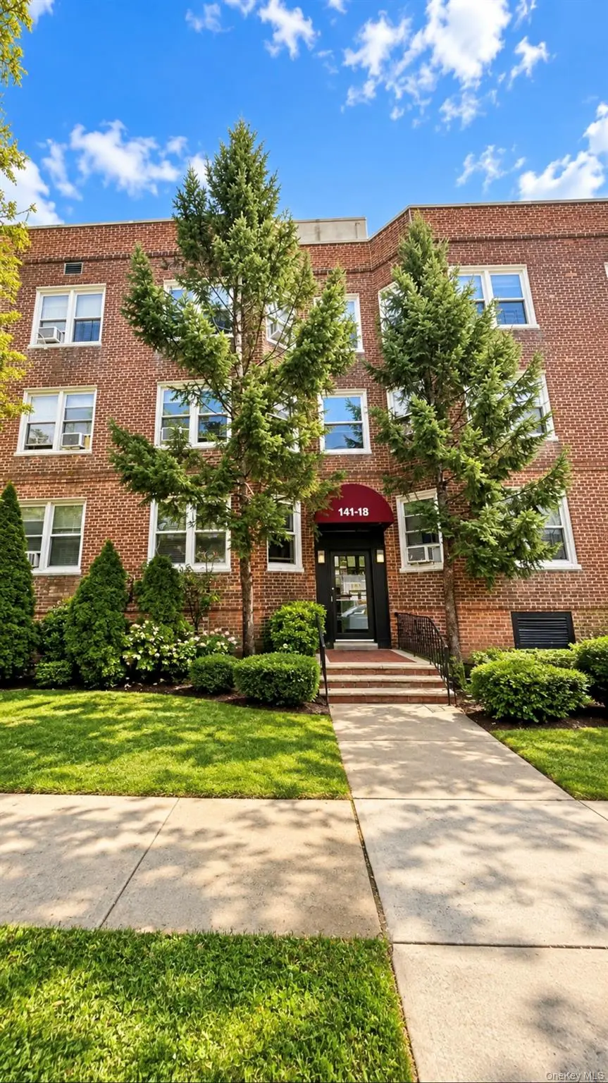 141-18 78th AVE #3D, Flushing, NY 11367