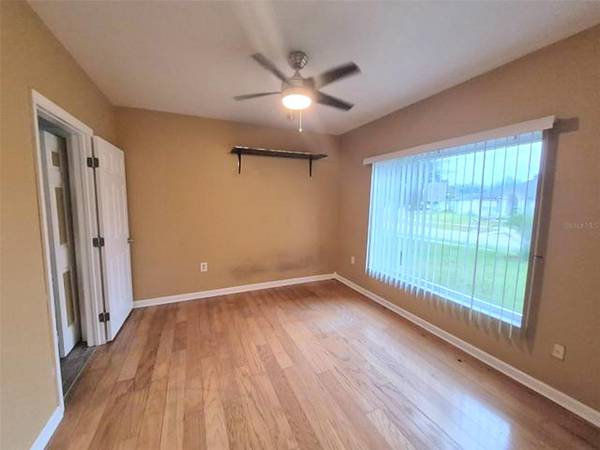 902 GREENBELT CIR, Brandon, FL 33510