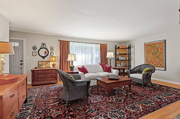 243 S Belmont, Wichita, KS 67218