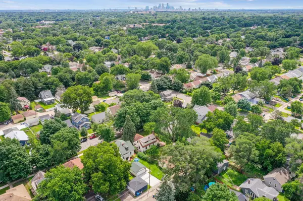 3921 Quail AVE N, Robbinsdale, MN 55422
