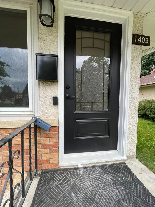 1403 Galtier ST, Saint Paul, MN 55117