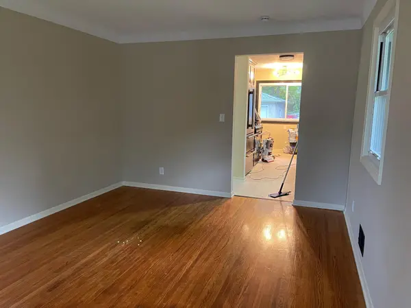 1403 Galtier ST, Saint Paul, MN 55117