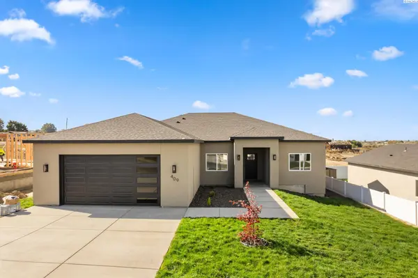 409 Hogan St, Sunnyside, WA 98944