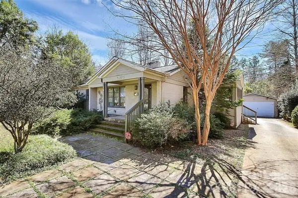 1326 Pinecrest AVE, Charlotte, NC 28205