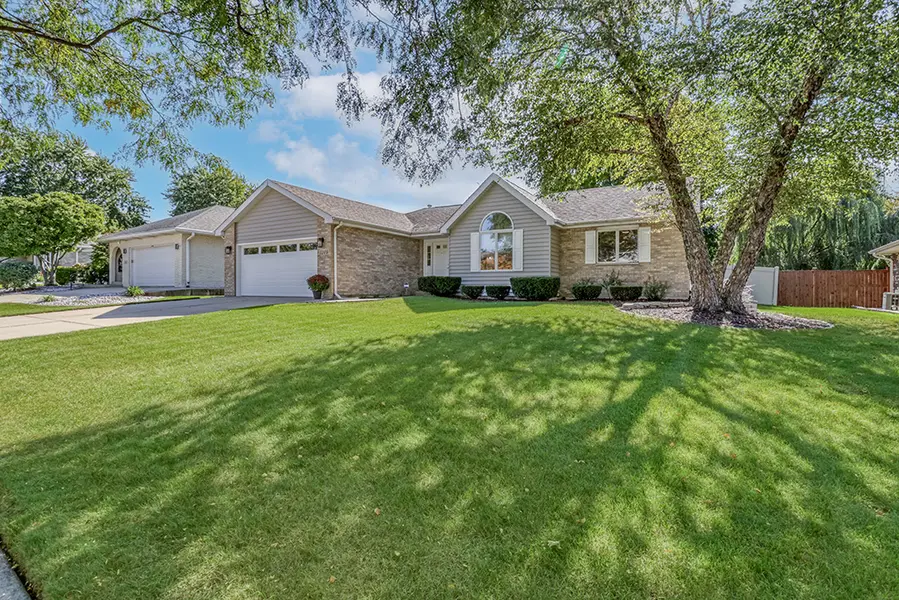 1109 Michael ST, Lockport, IL 60441