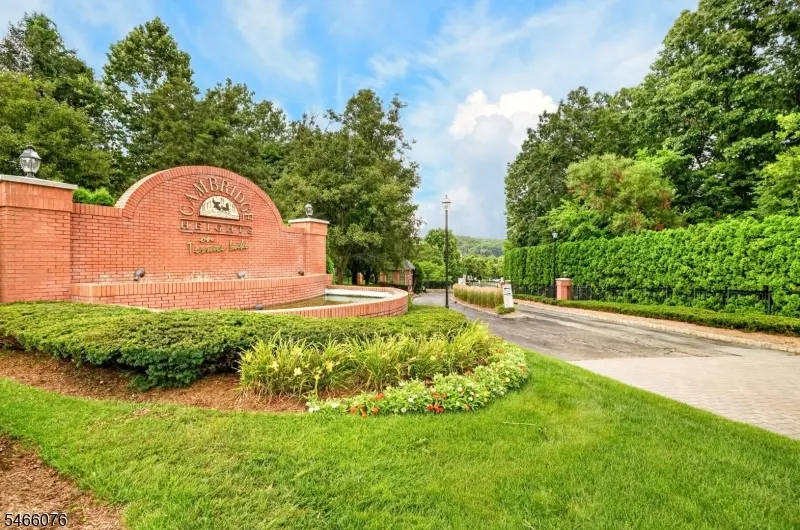 486 Cambridge Dr, Butler Boro, NJ 07405