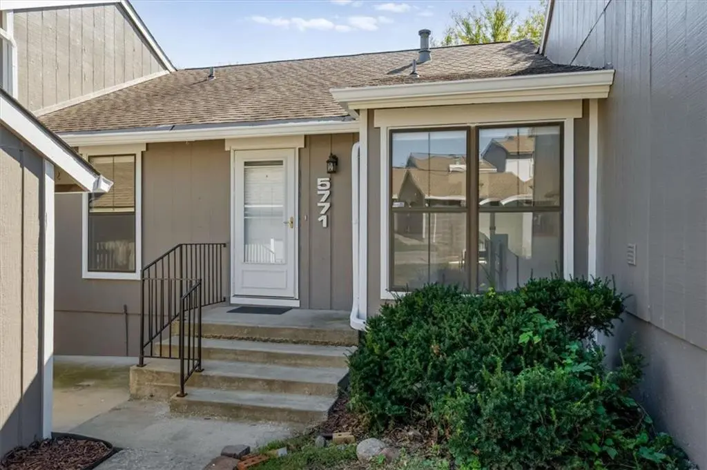 5771 N Anita AVE, Kansas City, MO 64151