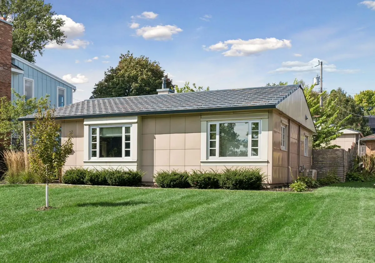 4916 Cedar AVE S, Minneapolis, MN 55417