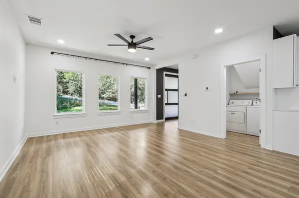 105 Mokolii CT, Bastrop, TX 78602