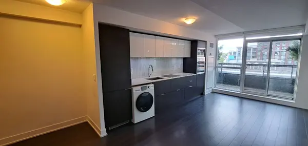 318 Richmond ST W #404, Toronto C01, ON M5V 0B4