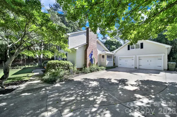 1219 Honeybee TRL, Fort Mill, SC 29715