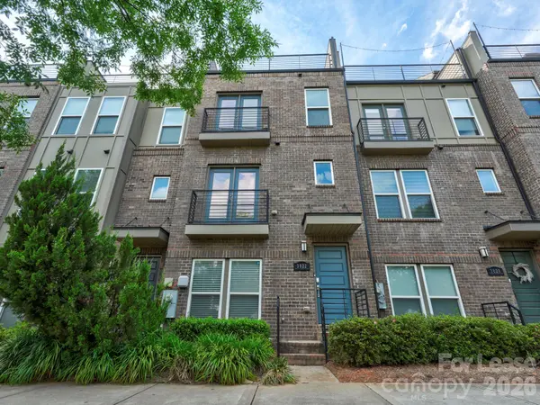 3822 Sky Haven DR, Charlotte, NC 28209