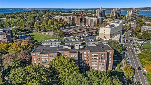 211-65 23rd. Avenue #3B, Bayside, NY 11360
