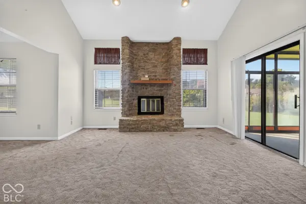 4220 Eagle Bay CIR, Indianapolis, IN 46254