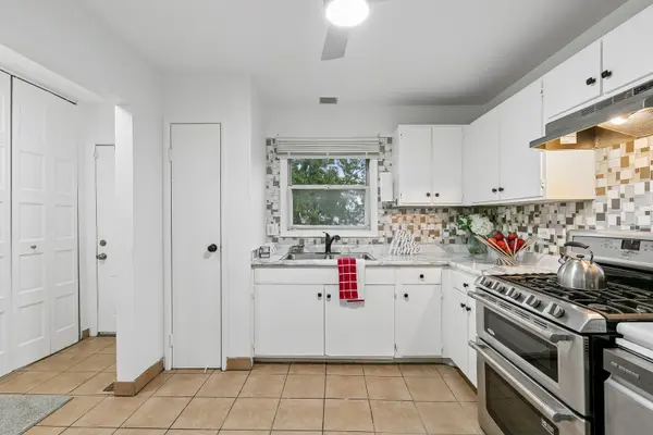 17830 Princeton LN, Country Club Hills, IL 60478