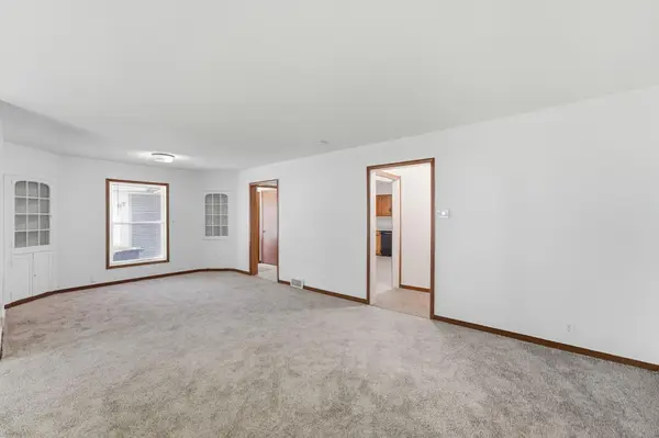 1319 Kandiyohi AVE SW, Willmar, MN 56201