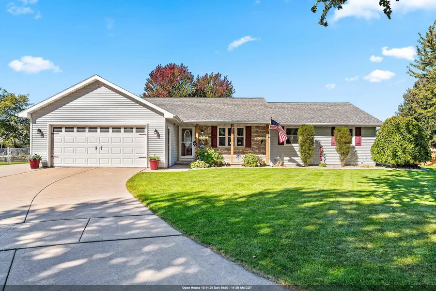 3123 W OTTERTAIL CT, Green Bay, WI 54311