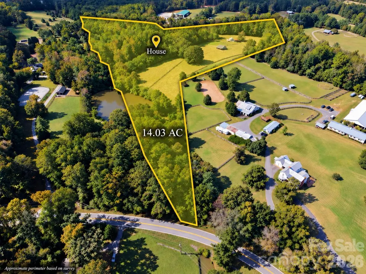 150 Rabun RUN, Columbus, NC 28722