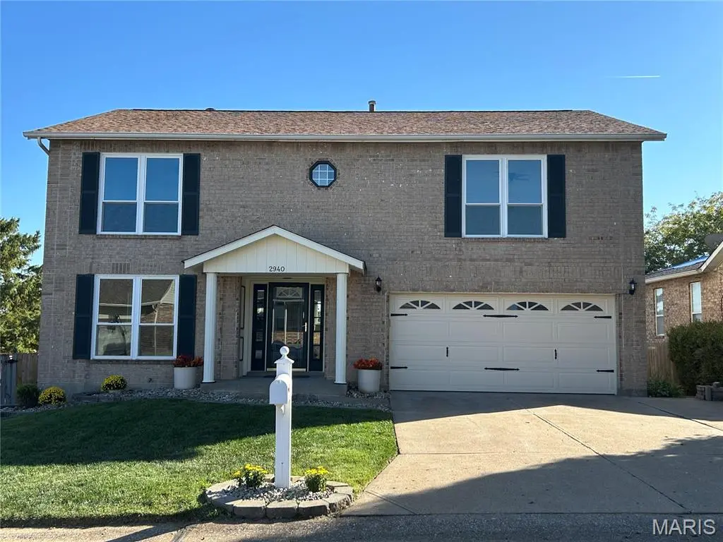 2940 Katie CT, Arnold, MO 63010