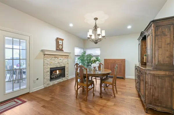 411 Steeplechase DR, Georgetown, TX 78626
