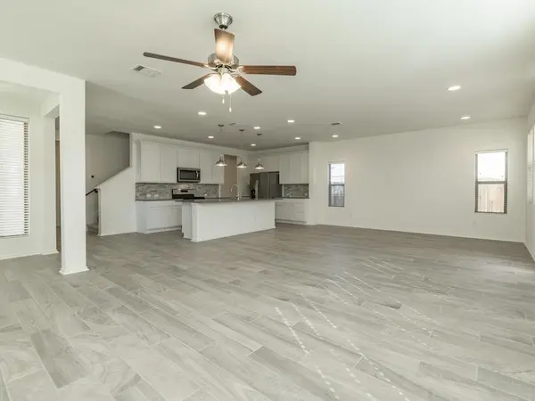 9113 Garnet DR, Austin, TX 78729