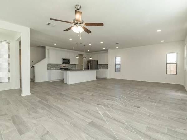 9113 Garnet DR, Austin, TX 78729
