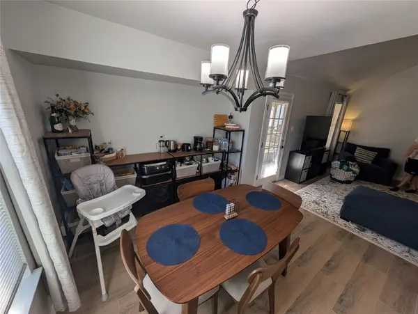 1802 Wagon Gap DR, Round Rock, TX 78681