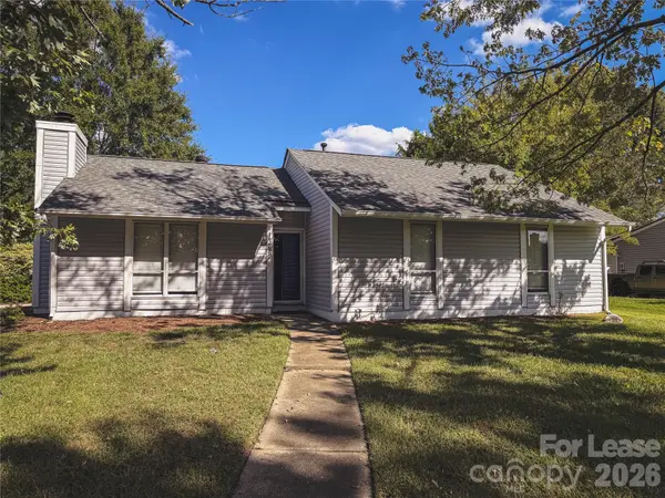 11222 Treebark DR, Pineville, NC 28134