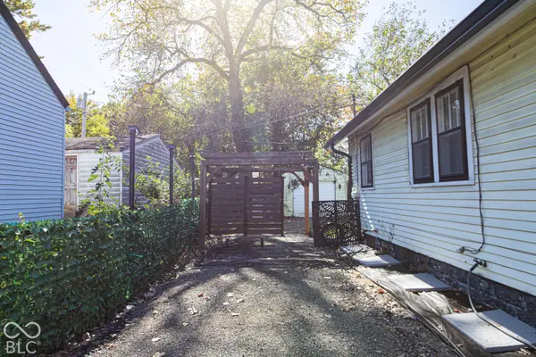 3711 E 36th ST, Indianapolis, IN 46218