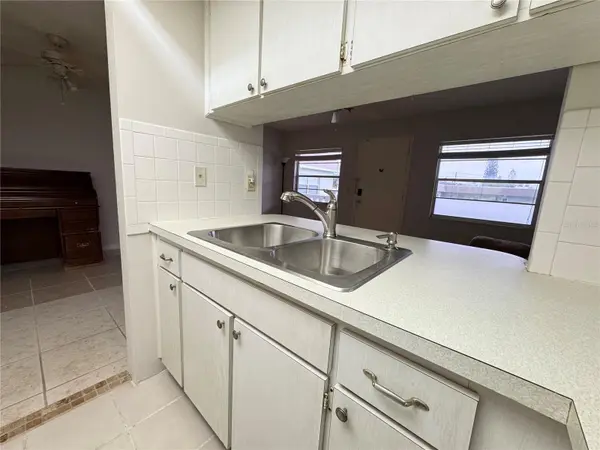 1250 S PINELLAS AVE #511, Tarpon Springs, FL 34689