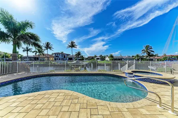 2839 CORAL WAY, Punta Gorda, FL 33950